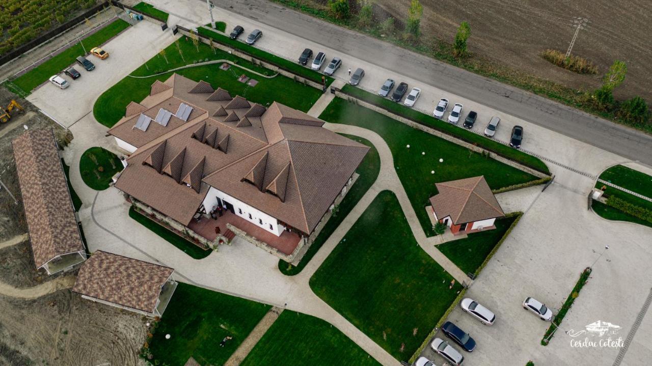 Cerdac Cotesti Golestii de Sus Exteriér fotografie